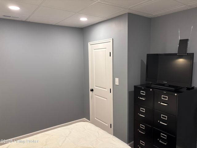 2418 Irish Bend Ct, Fisherville, KY 40023