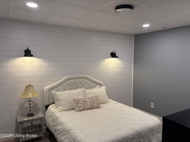2418 Irish Bend Ct, Fisherville, KY 40023