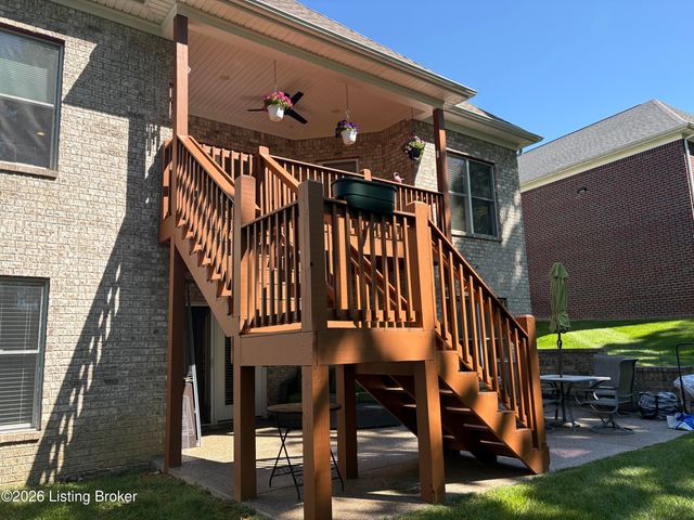 2418 Irish Bend Ct, Fisherville, KY 40023