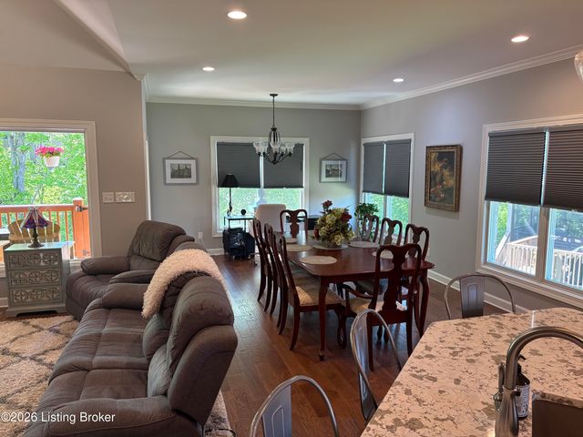 2418 Irish Bend Ct, Fisherville, KY 40023