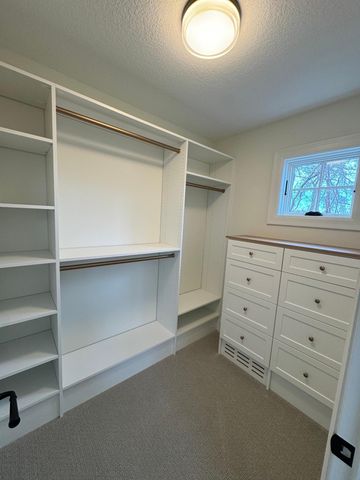 9414 Us-12, Independence, MN 55328