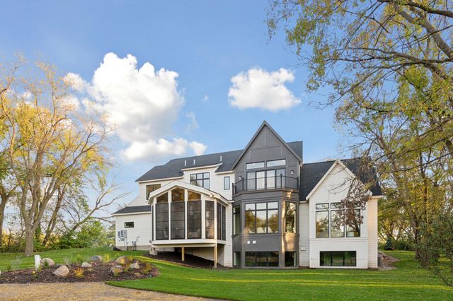 9414 Us-12, Independence, MN 55328