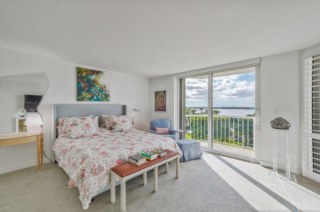 3170 S Ocean Boulevard S S305, Palm Beach, FL 33480