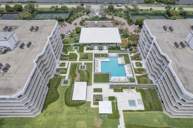 3170 S Ocean Boulevard S S305, Palm Beach, FL 33480