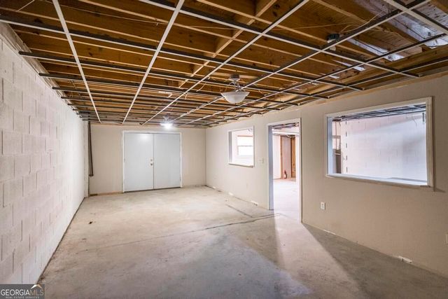 127 Ridge Crest Drive, Macon, GA 31210