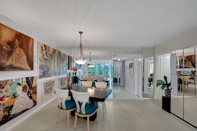 804 CYPRESS GROVE Lane 210, Pompano Beach, FL 33069