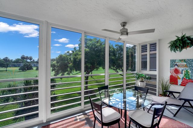 804 CYPRESS GROVE Lane 210, Pompano Beach, FL 33069