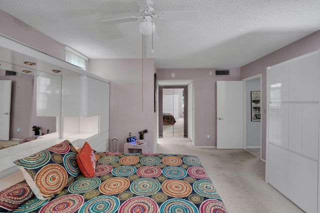 804 CYPRESS GROVE Lane 210, Pompano Beach, FL 33069