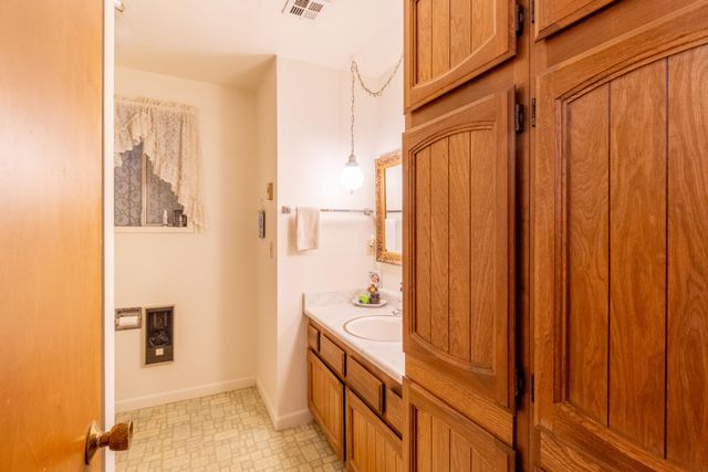 1931 Fruitdale Drive, Grants Pass, OR 97527