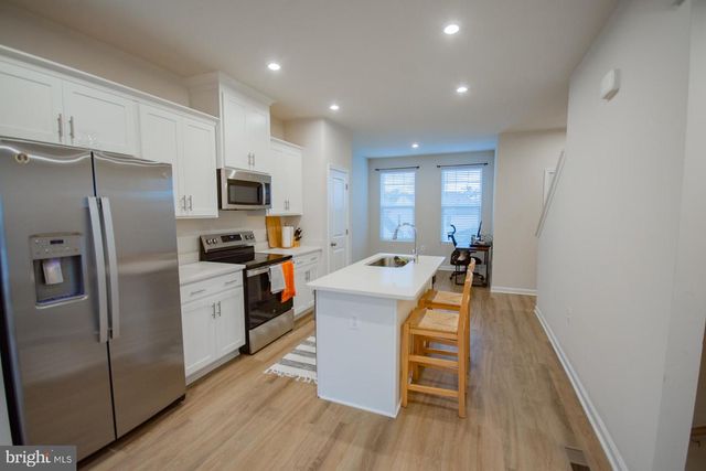 34 COOLIDGE AVE, Ranson, WV 25438