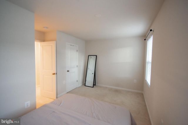 34 COOLIDGE AVE, Ranson, WV 25438