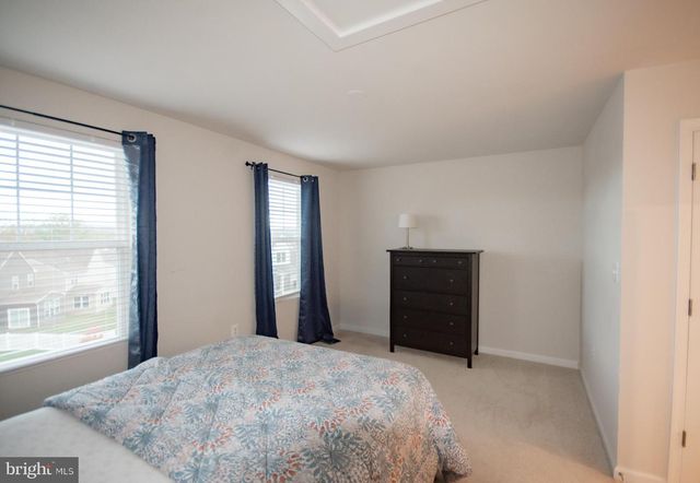 34 COOLIDGE AVE, Ranson, WV 25438