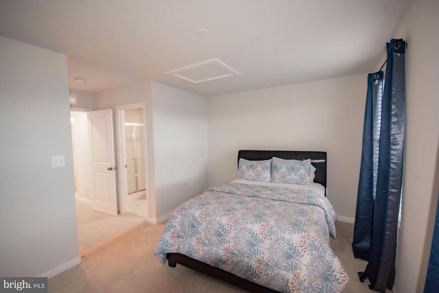 34 COOLIDGE AVE, Ranson, WV 25438