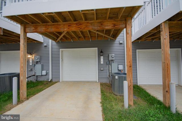 34 COOLIDGE AVE, Ranson, WV 25438