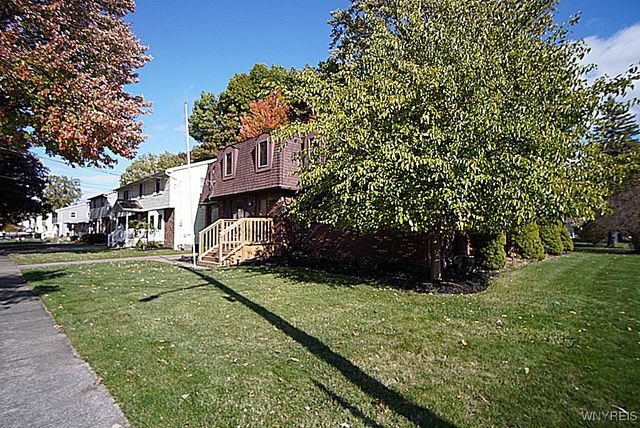 1255 Doebler Drive, North Tonawanda, NY 14120