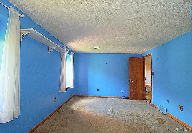 1255 Doebler Drive, North Tonawanda, NY 14120