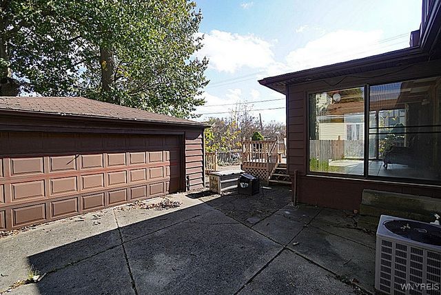 1255 Doebler Drive, North Tonawanda, NY 14120