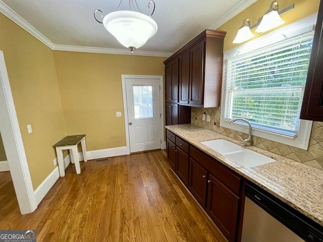 715 Avenue A NE, Rome, GA 30165