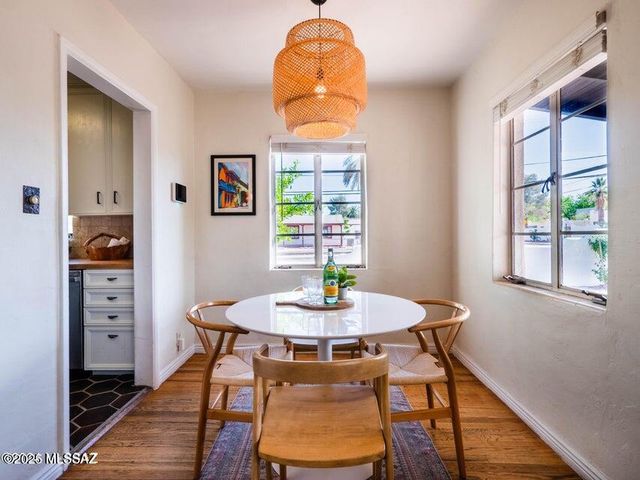 1700 N Winstel Boulevard, Tucson, AZ 85716