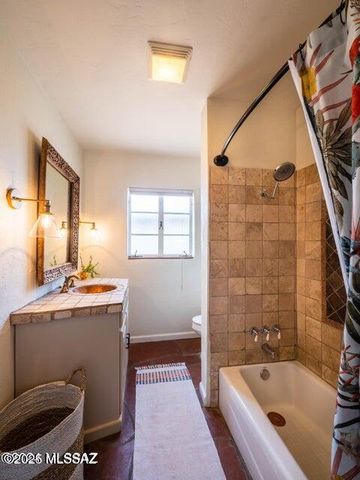 1700 N Winstel Boulevard, Tucson, AZ 85716