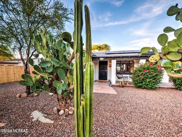 1700 N Winstel Boulevard, Tucson, AZ 85716