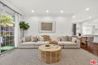 315 N Swall Drive 103, Beverly Hills, CA 90211