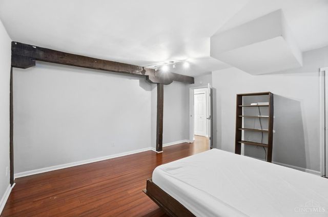 2625 Cleinview Avenue, Cincinnati, OH 45206