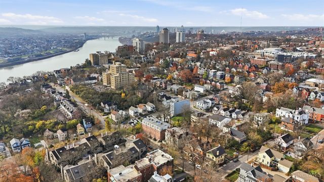 2625 Cleinview Avenue, Cincinnati, OH 45206