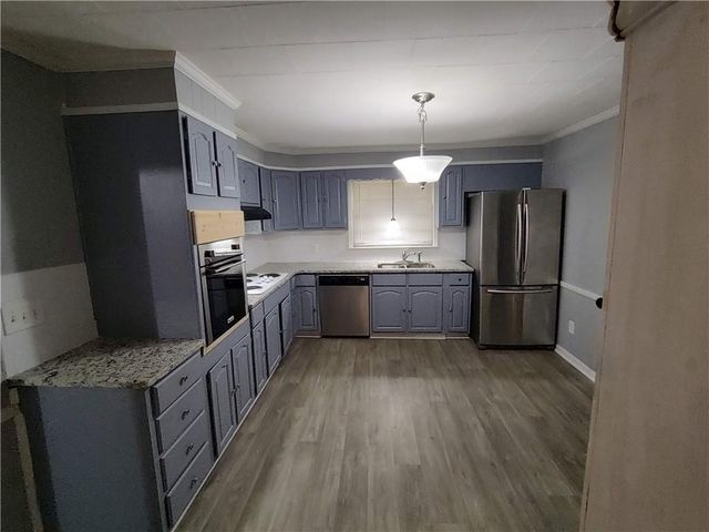 2772 E Lake Road, Mcdonough, GA 30252