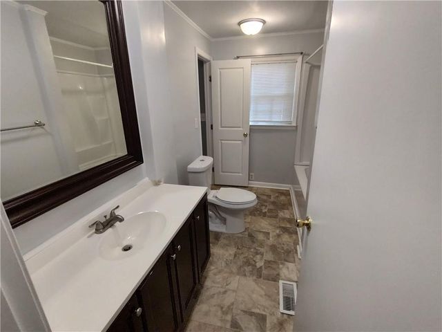 2772 E Lake Road, Mcdonough, GA 30252