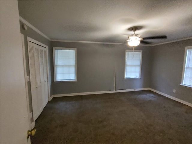 2772 E Lake Road, Mcdonough, GA 30252