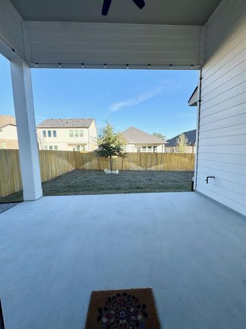 129 Cotton Tree TER, Dripping Springs, TX 78620