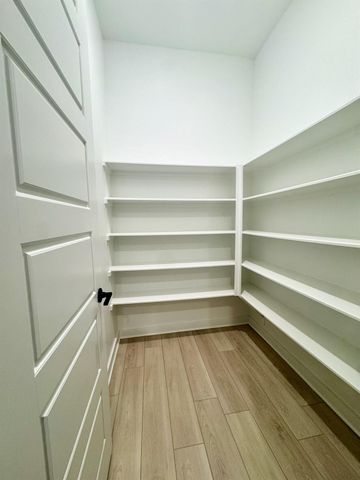 129 Cotton Tree TER, Dripping Springs, TX 78620