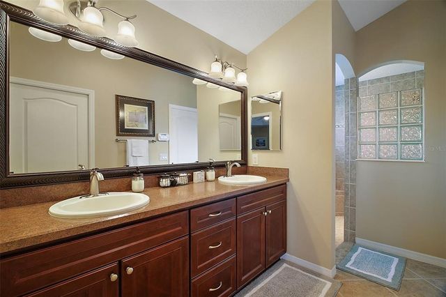 2882 ADRIENNE WAY, The Villages, FL 32163