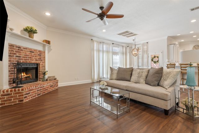 319 Winding Creek Lane, Waco, TX 76657