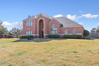 319 Winding Creek Lane, Waco, TX 76657