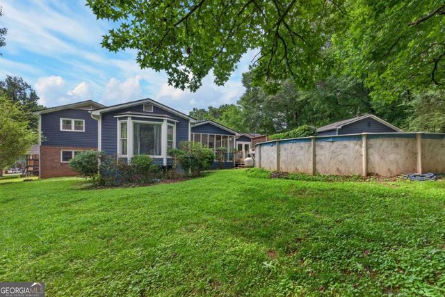 213 Ponderosa Drive, Dallas, GA 30157