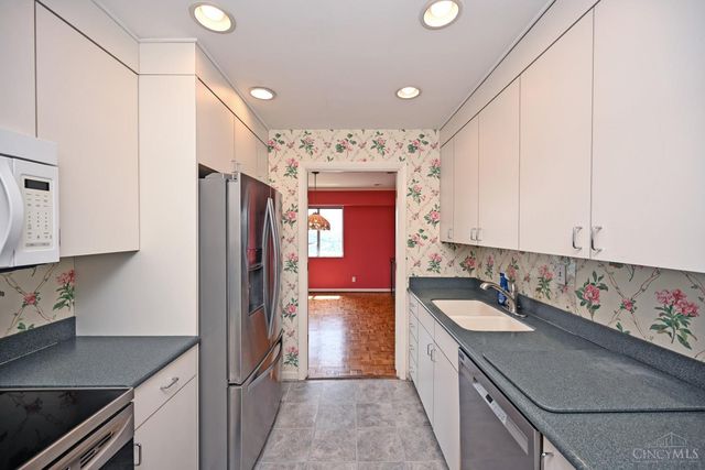 1617 E Mcmillan Street, Cincinnati, OH 45206