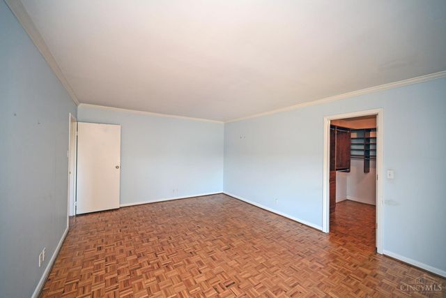 1617 E Mcmillan Street, Cincinnati, OH 45206
