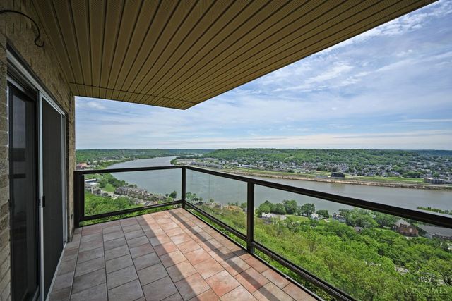 1617 E Mcmillan Street, Cincinnati, OH 45206