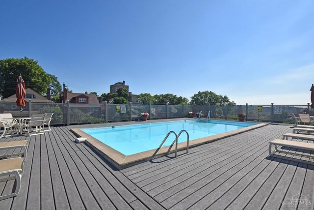 1617 E Mcmillan Street, Cincinnati, OH 45206