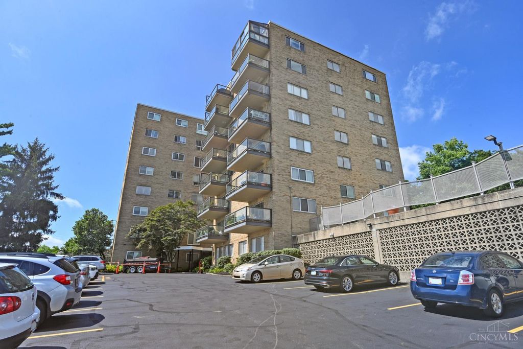 1617 E Mcmillan Street, Cincinnati, OH 45206