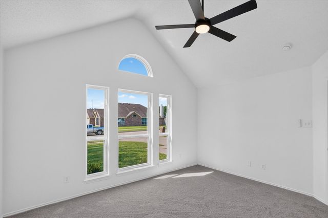 707 Fairview Avenue, Seagoville, TX 75159
