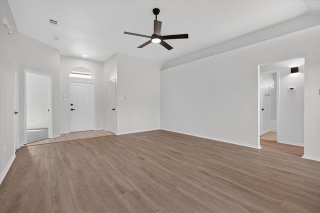 707 Fairview Avenue, Seagoville, TX 75159