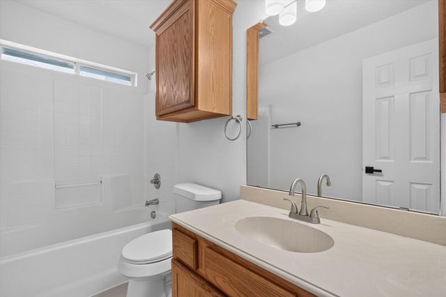 707 Fairview Avenue, Seagoville, TX 75159