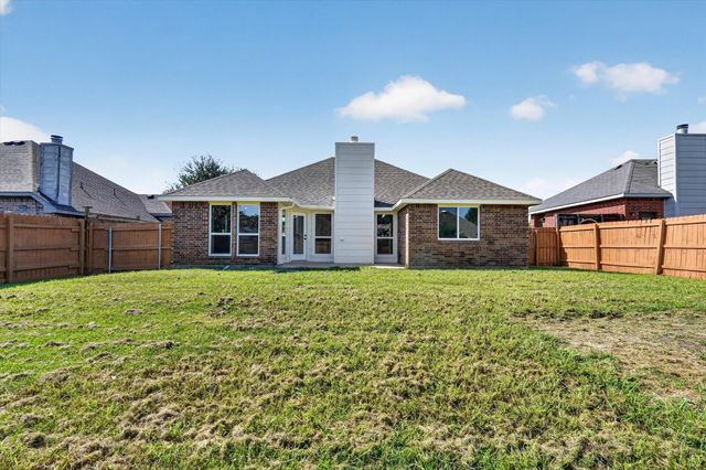 707 Fairview Avenue, Seagoville, TX 75159