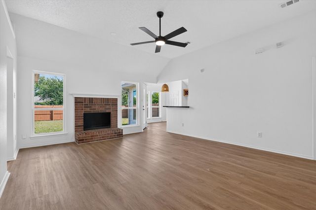 707 Fairview Avenue, Seagoville, TX 75159