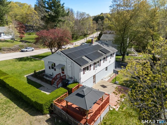 20 cedar Lane, Montville, CT 06382