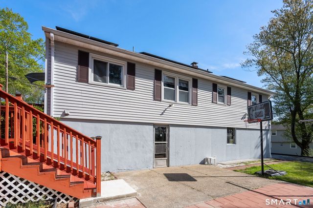 20 cedar Lane, Montville, CT 06382