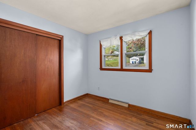 20 cedar Lane, Montville, CT 06382